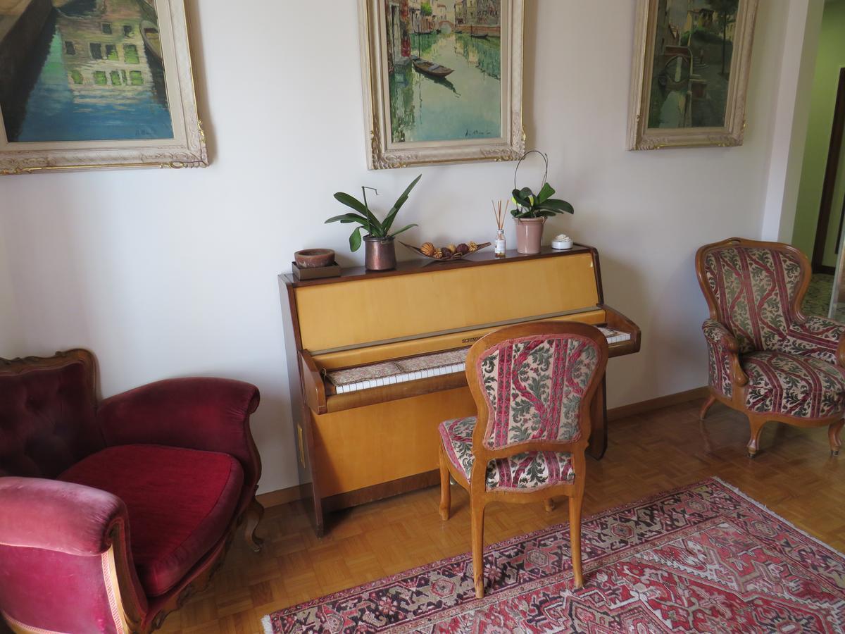 Garni Domus Mea Hotel Мерано Екстериор снимка