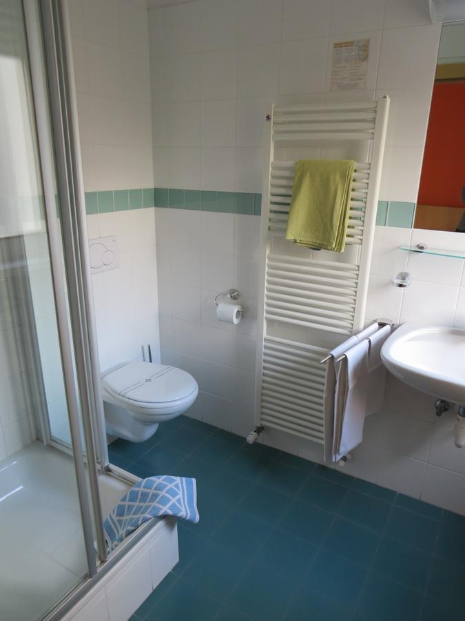 Garni Domus Mea Hotel Мерано Екстериор снимка