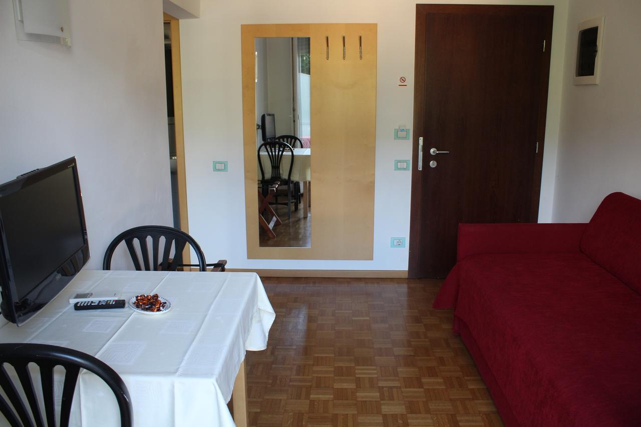 Garni Domus Mea Hotel Мерано Екстериор снимка